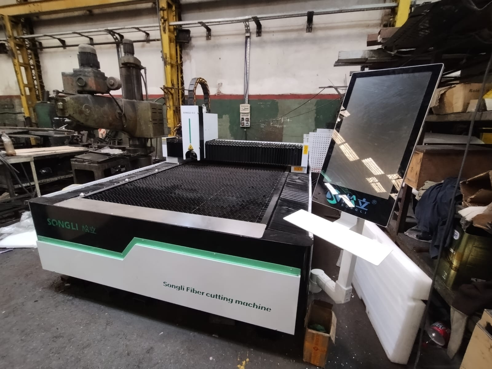 Puesta en marcha plegadora CNC